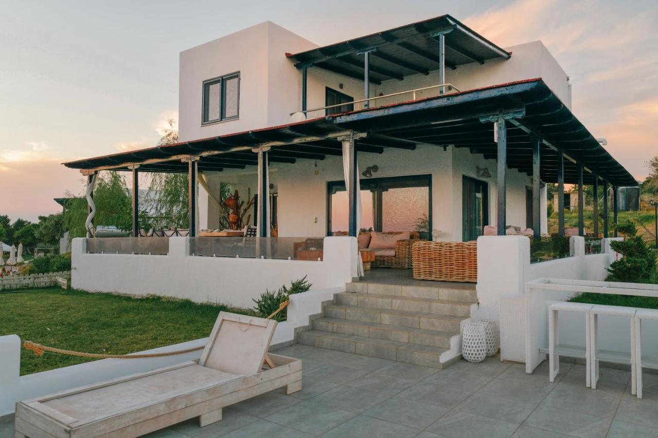 Samothraki Beach Boutique Hotel Makrilies Exterior photo