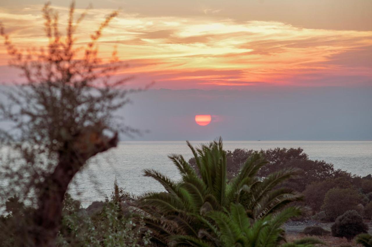 Samothraki Beach Boutique Hotel Makrilies Exterior photo