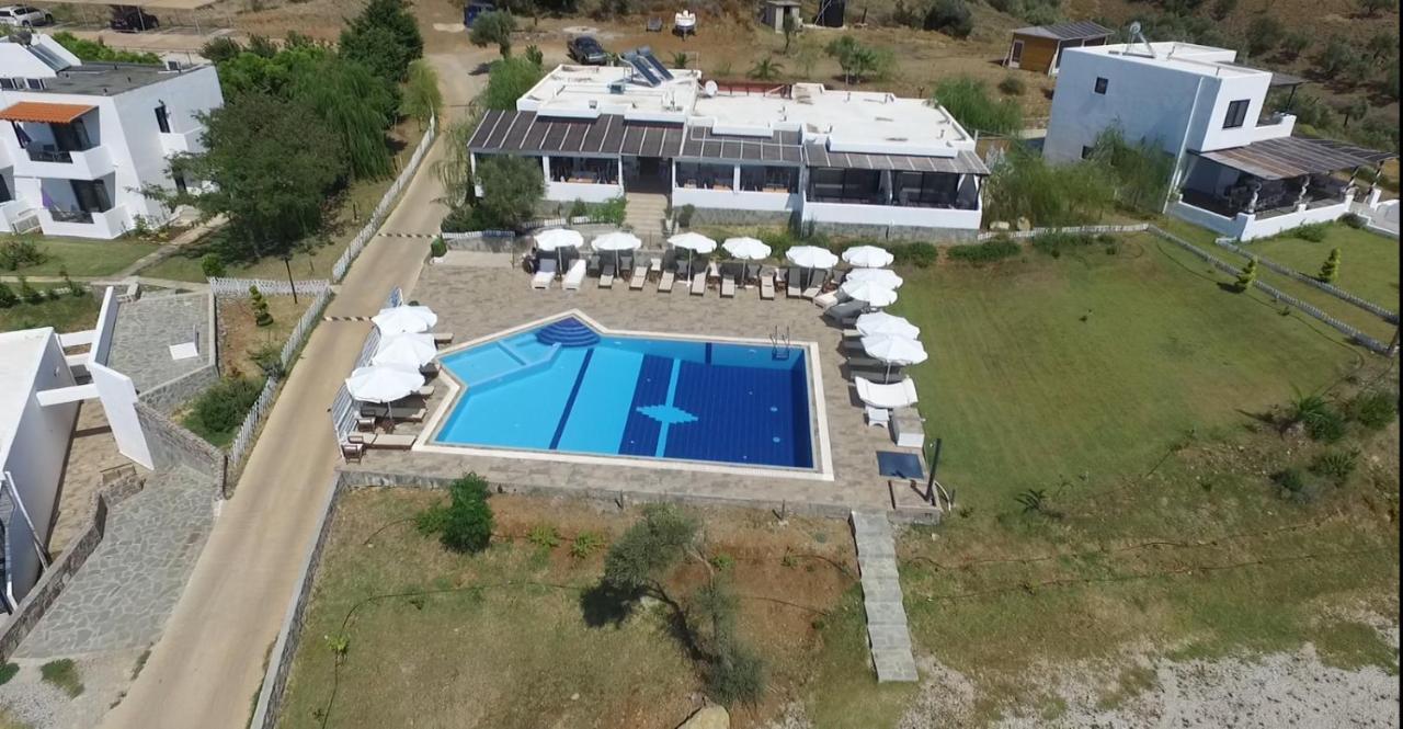 Samothraki Beach Boutique Hotel Makrilies Exterior photo